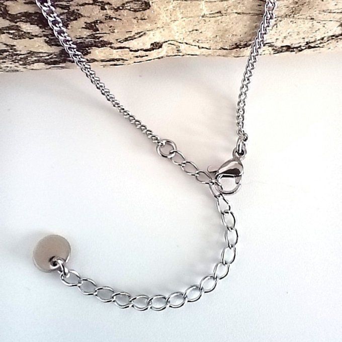 Fermoir mousqueton en acier inoxydable argenté avec chaîne de rallonge du collier Lysaé – Séquoia