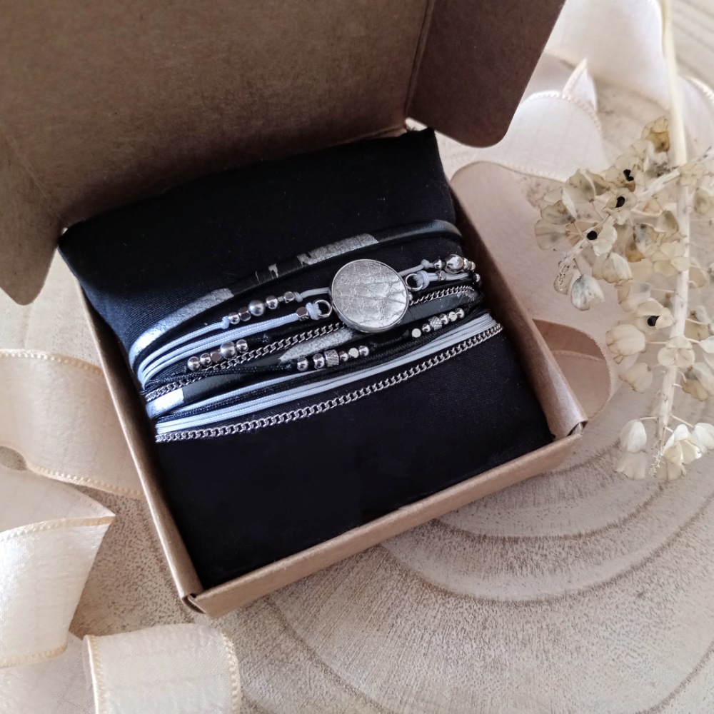 Bracelet multirang femme cuir et acier inox, coloris noir et argenté